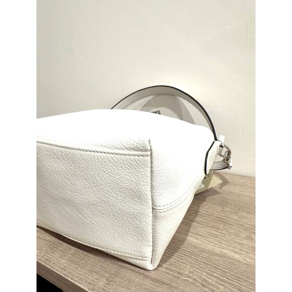 Longchamp Le Roseau Clasp-Detail White Leather Small Bucket Bag - Picture 9 of 13